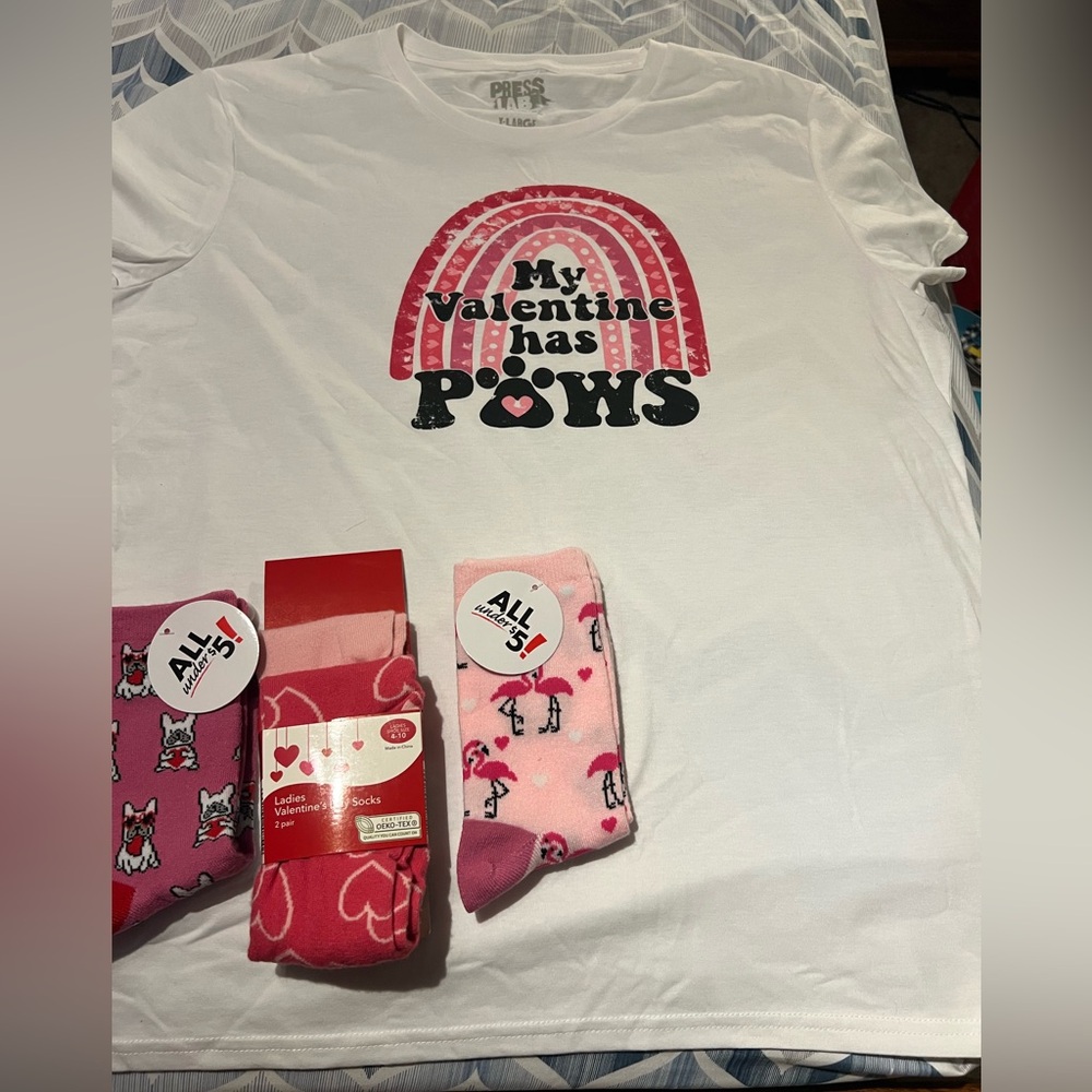 COPY - Press Lab My Valentine Has Paws Womens XL New White Tee, PLUS new socks